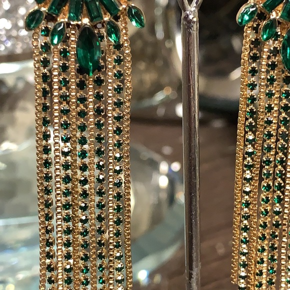 GUESS Crystal Semi-circle & Fringe Chandelier Earrings - Picture 5 of 12